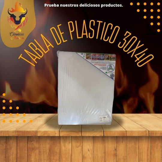 TABLA DE PLASTICO 30X40 / Precio: $345.00